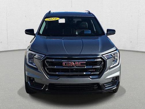 2024 GMC Terrain AWD AT4