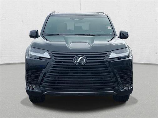 2025 Lexus LX 600 Premium