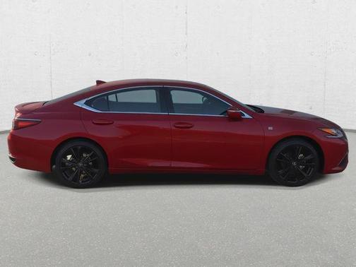 2025 Lexus ES 300h Base