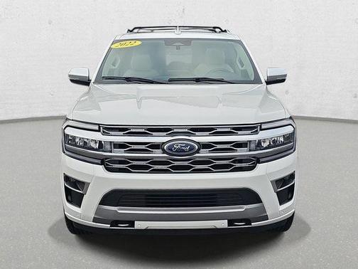 2022 Ford Expedition Max Platinum