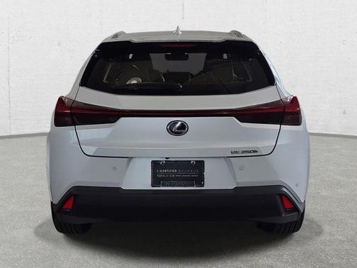 2022 Lexus UX 250h Base