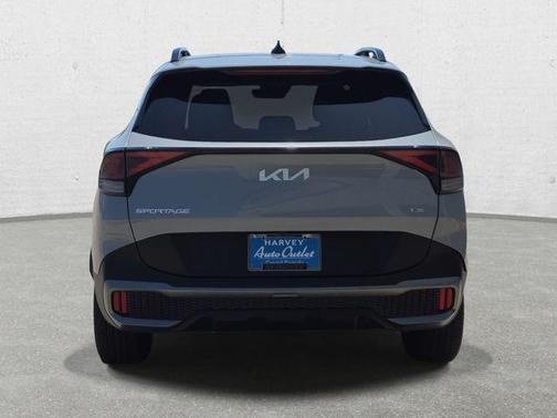 Wolf Gray 2024 Kia Sportage X-Line