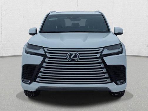 2022 Lexus LX 600 Luxury
