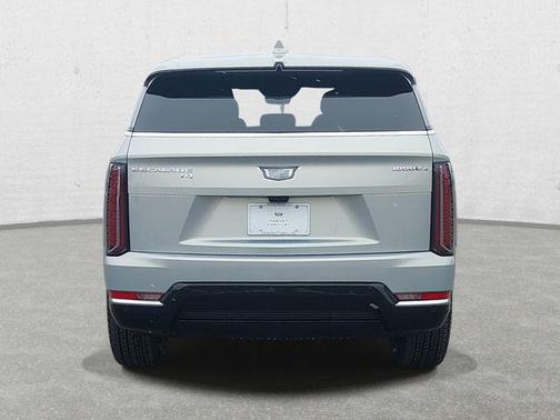 2025 Cadillac Escalade IQ Luxury 2