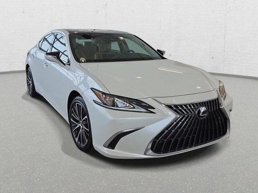 2023 Lexus ES 350 Base