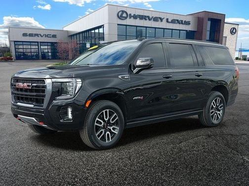 2023 GMC Yukon XL 4WD AT4