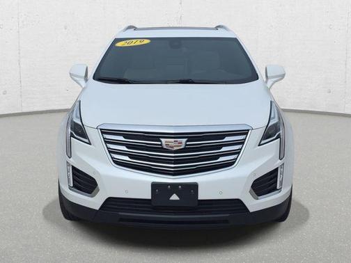 Crystal White Tricoat 2019 Cadillac XT5 Premium Luxury