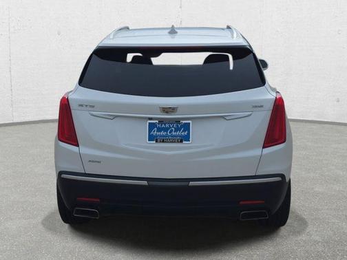 Crystal White Tricoat 2019 Cadillac XT5 Premium Luxury