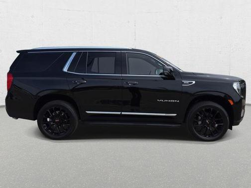 Onyx Black 2023 GMC Yukon SLT