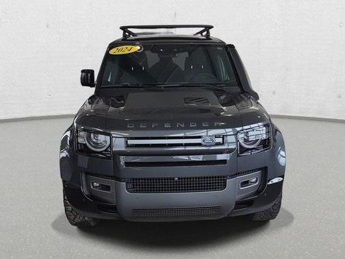 2024 Land Rover Defender Outbound