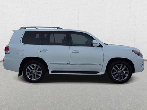 2014 Lexus LX 570 Base