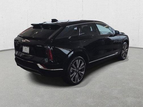 2026 Cadillac OPTIQ Premium Luxury