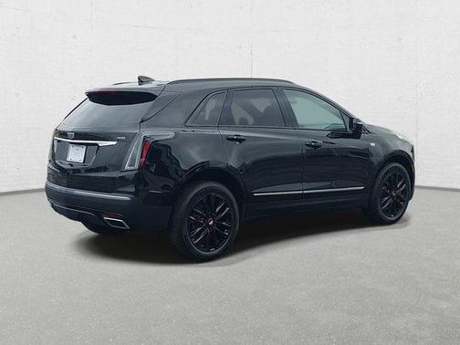 2025 Cadillac XT5 Sport