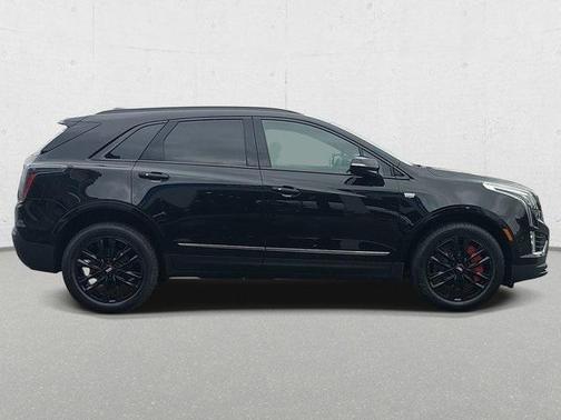 2025 Cadillac XT5 Sport