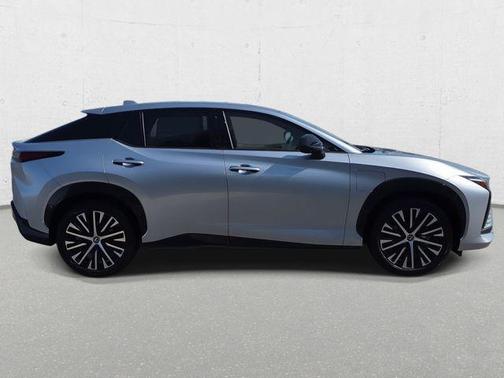 Iridium 2026 Lexus RZ 350e Premium