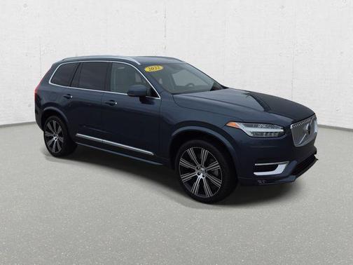 Denim Blue Metallic 2022 Volvo XC90 T6 Inscription