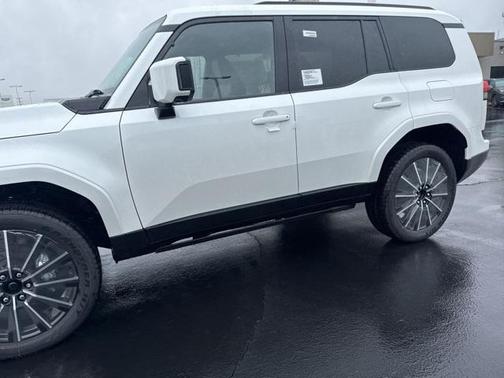 2025 Lexus GX 550 Premium
