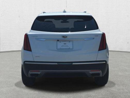 Crystal White Tricoat 2023 Cadillac XT5 Premium Luxury