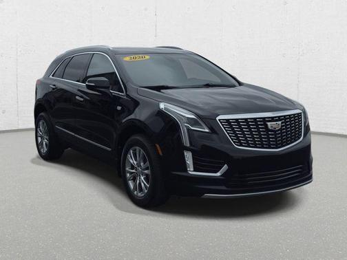 Stellar Black Metallic 2020 Cadillac XT5 Premium Luxury