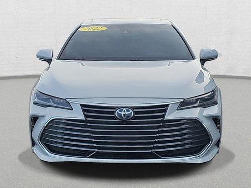 2022 Toyota Avalon Hybrid Limited