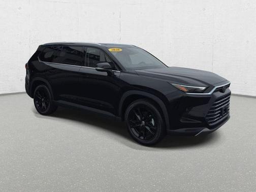Midnight Black Metallic 2026 Toyota Grand Highlander Platinum