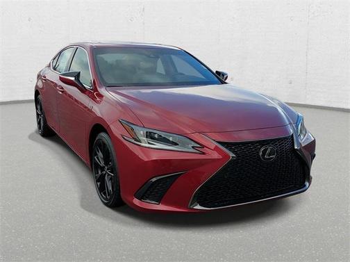 2025 Lexus ES 300h F SPORT Design