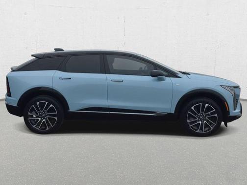 Nimbus Metallic 2026 Cadillac OPTIQ Sport