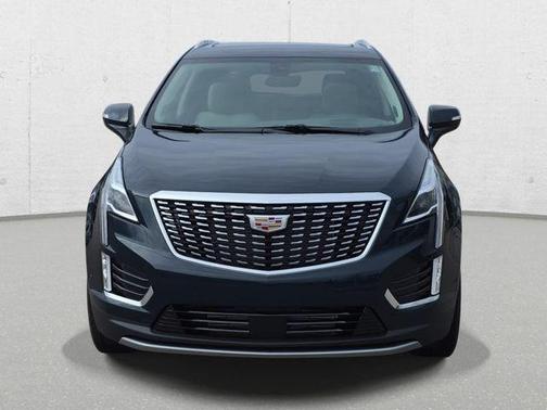 Emerald Lake Metallic 2026 Cadillac XT5 Premium Luxury
