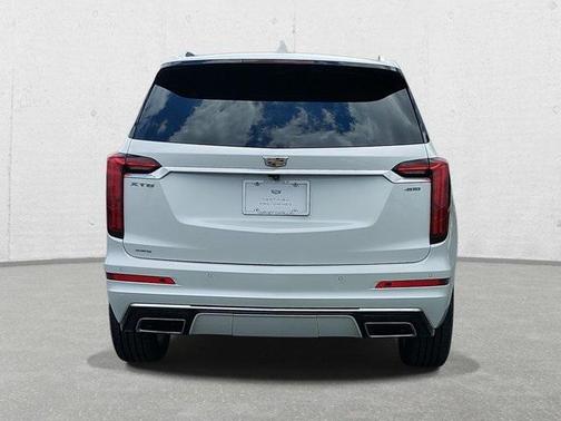 2023 Cadillac XT6 Premium Luxury AWD