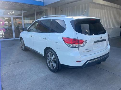 2015 Nissan Pathfinder Platinum