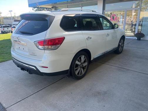 2015 Nissan Pathfinder Platinum