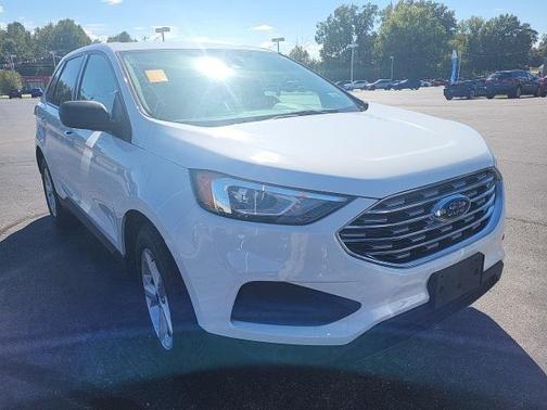 2021 Ford Edge SE