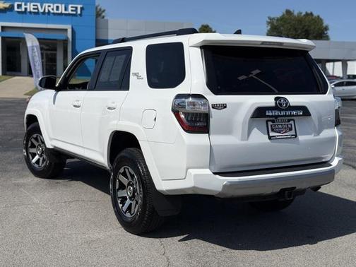 2024 Toyota 4Runner TRD Off Road