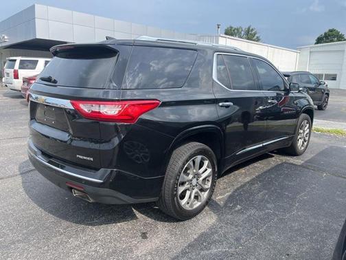 2021 Chevrolet Traverse Premier