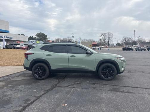 2025 Chevrolet Trax FWD ACTIV