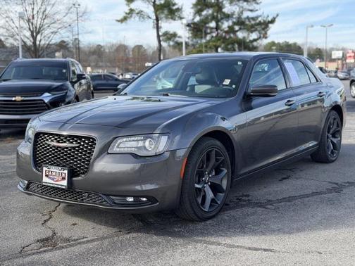 2023 Chrysler 300 S