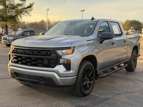 2024 Chevrolet Silverado 1500 Custom