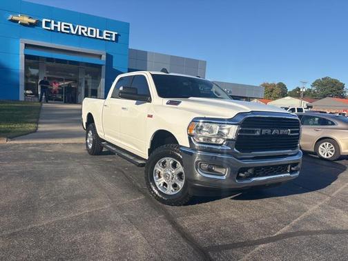 2019 RAM 2500 Big Horn Crew Cab 4x4 6'4' Box