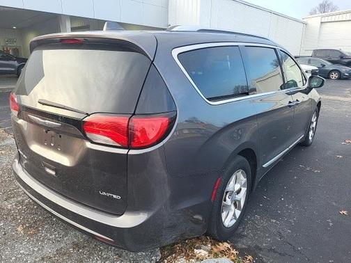 2019 Chrysler Pacifica Limited