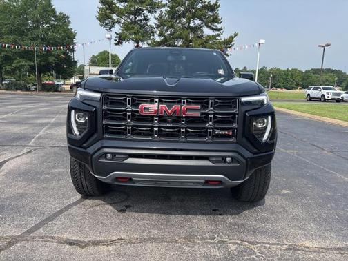 2024 GMC Canyon Base