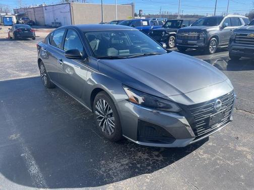 2025 Nissan Altima 2.5 SV