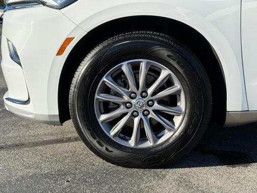 2024 Buick Enclave Premium FWD