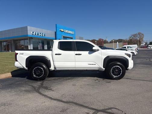 2025 Toyota Tacoma TRD Off Road