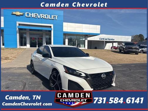 2023 Nissan Altima SR FWD