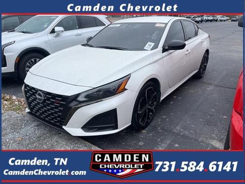 2023 Nissan Altima SR FWD