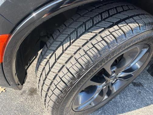 2023 Dodge Durango R/T Plus RWD