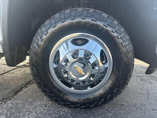 2024 Chevrolet Silverado 3500 LT