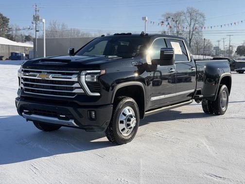 2024 Chevrolet Silverado 3500 High Country