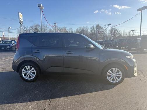 2022 Kia Soul LX