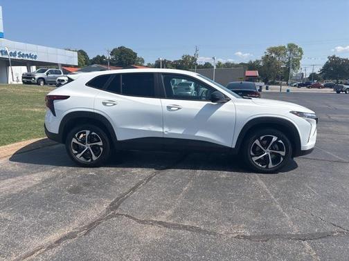 2024 Chevrolet Trax FWD 1RS